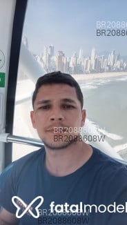 Acompanhante Quiel - Perfil