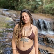 Acompanhante Dreads Mel - Perfil
