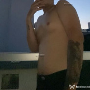 Acompanhante Henrique - Perfil