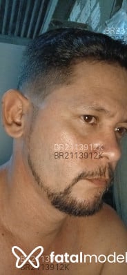 Acompanhante Gomes - Perfil