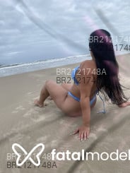 Acompanhante Polly - Perfil