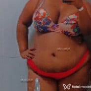 Acompanhante Myneyrinha - Perfil