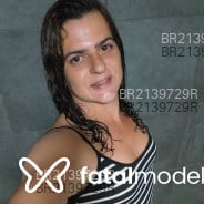 Acompanhante Setty - Perfil