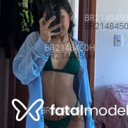 Acompanhante Yss - Perfil