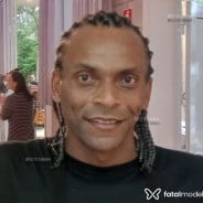 Acompanhante Neguchurrass - Perfil
