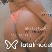 Acompanhante Preta - Perfil