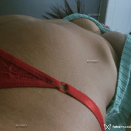 Acompanhante Emilly - Perfil