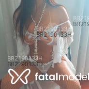 Acompanhante May Dumon - Perfil