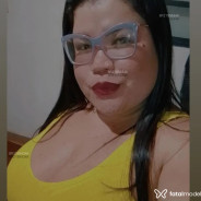Acompanhante Tay - Perfil