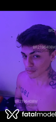 Acompanhante Henrique Castilho - Perfil