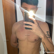 Acompanhante Artur - Perfil