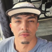 Acompanhante Padilha - Perfil