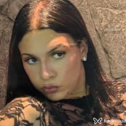 Acompanhante Carol - Perfil