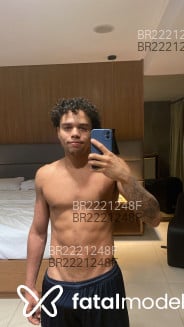 Acompanhante Douglas Silva - Perfil