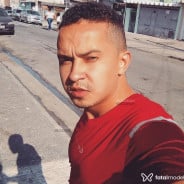 Acompanhante Ronaldo - Perfil