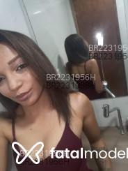 Acompanhante Tatascot - Perfil