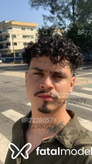 Acompanhante Rocha - Perfil