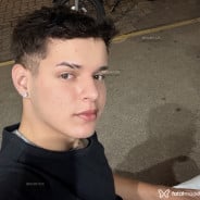Acompanhante Neyzinho - Perfil