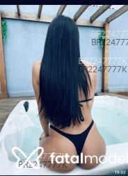 Acompanhante Camilla - Perfil
