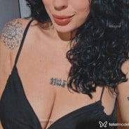 Acompanhante Flora - Perfil