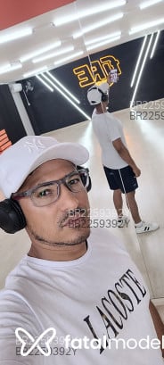 Acompanhante Michael - Perfil