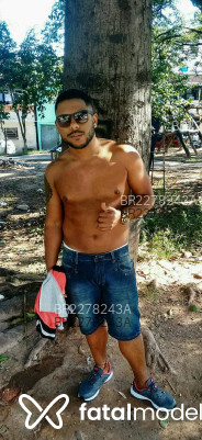 Acompanhante Costay - Perfil