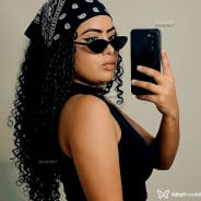 Acompanhante Naina - Perfil