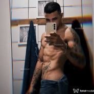 Acompanhante Vitor Hugo - Perfil