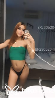 Acompanhante Camilla - Perfil