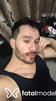 Acompanhante Yagow - Perfil