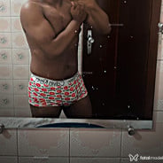Acompanhante Novinhofaztudo - Perfil