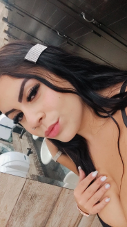 Acompanhante Bella - Perfil