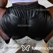 Acompanhante Ooo - Perfil