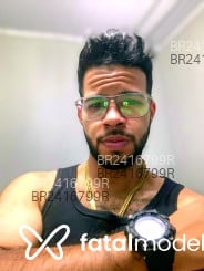 Acompanhante Alejandro Ferrer - Perfil