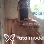 Acompanhante Carica - Perfil