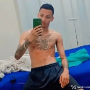 Acompanhante Menor - Perfil
