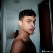 Acompanhante Victor Pinheiro - Perfil