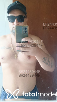 Acompanhante Gutoo - Perfil