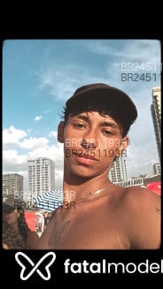 Acompanhante Vitinho Silva - Perfil
