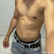 Acompanhante Lucas - Perfil