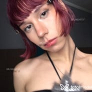 Acompanhante Bella Cherry - Perfil