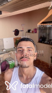 Acompanhante Cruzeiro - Perfil