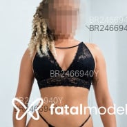 Acompanhante Samara - Perfil