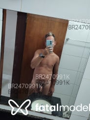 Acompanhante Tommm - Perfil
