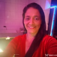 Acompanhante Midileia - Perfil