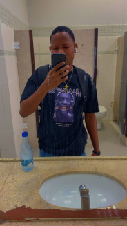 Acompanhante Vladplug - Perfil