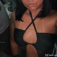 Acompanhante Ariel - Perfil