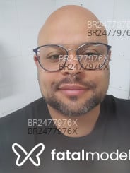 Acompanhante Gregori - Perfil