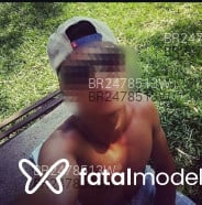 Acompanhante Pyetro - Perfil