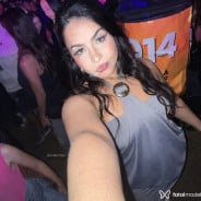 Acompanhante Julia - Perfil